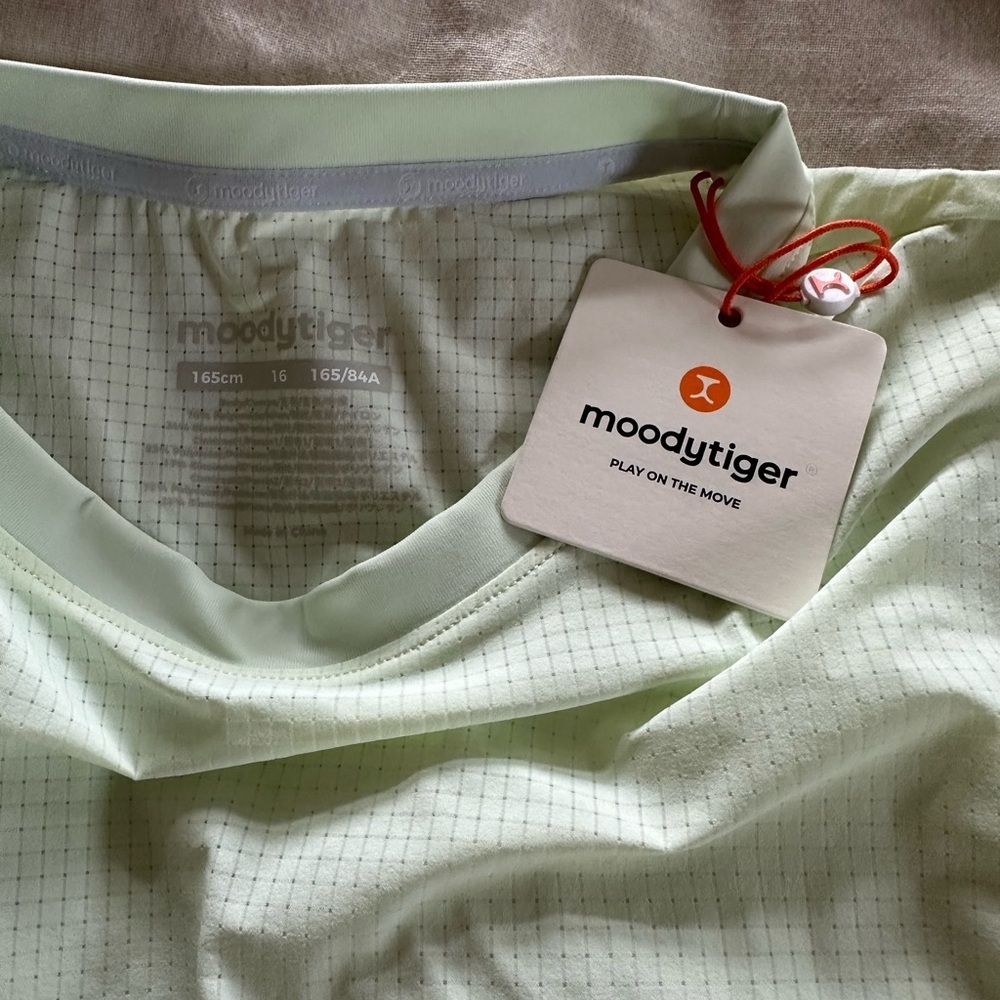 NWTs Girl’s Moodytiger Green Asymmetrical Tennis Dress - Picture 3 of 6